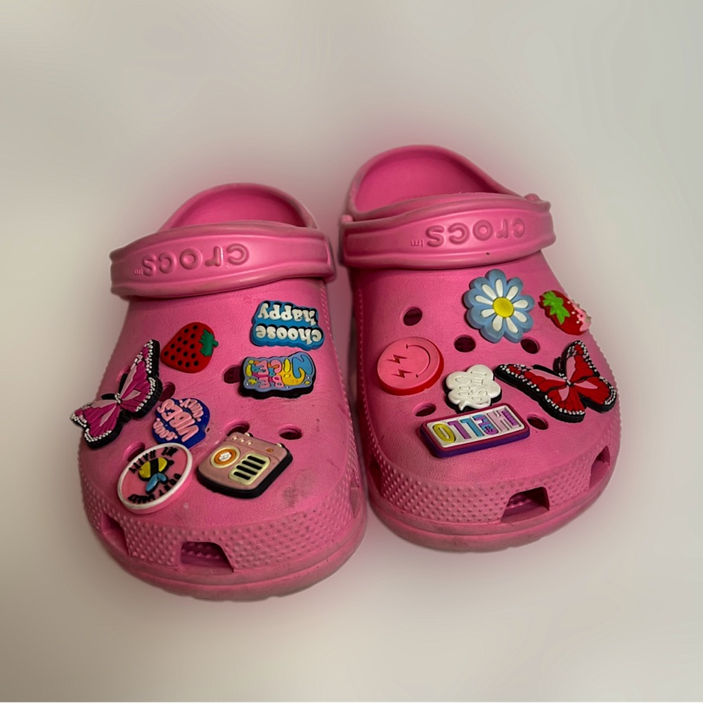 Crocs with Jibbitz - 2 for 1 deal! ✨